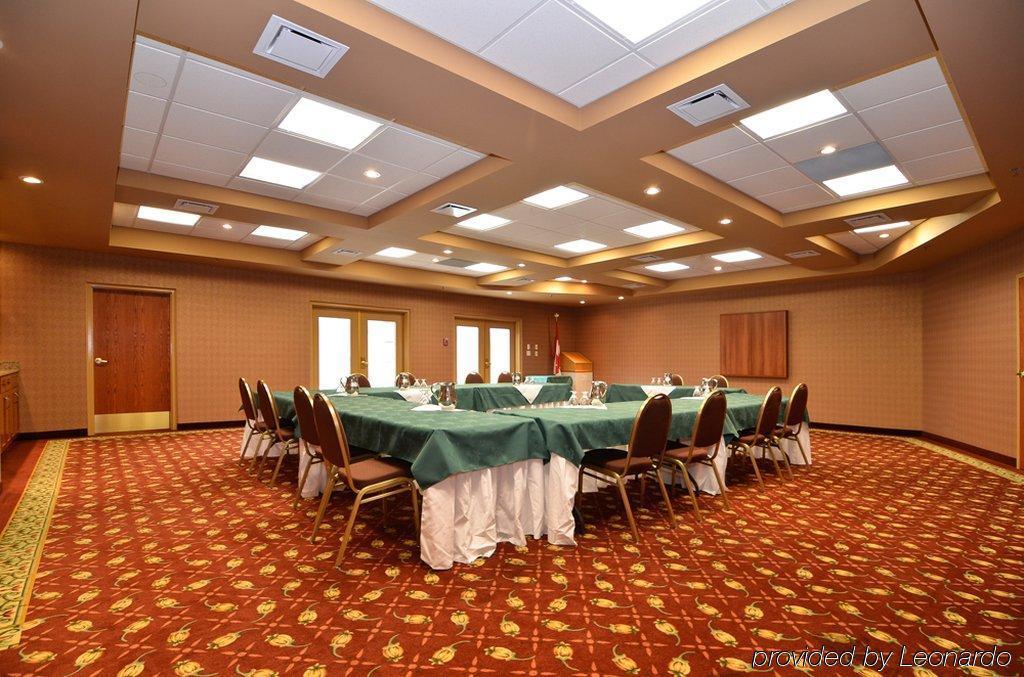 Days Inn By Wyndham Swift Current Exterior foto