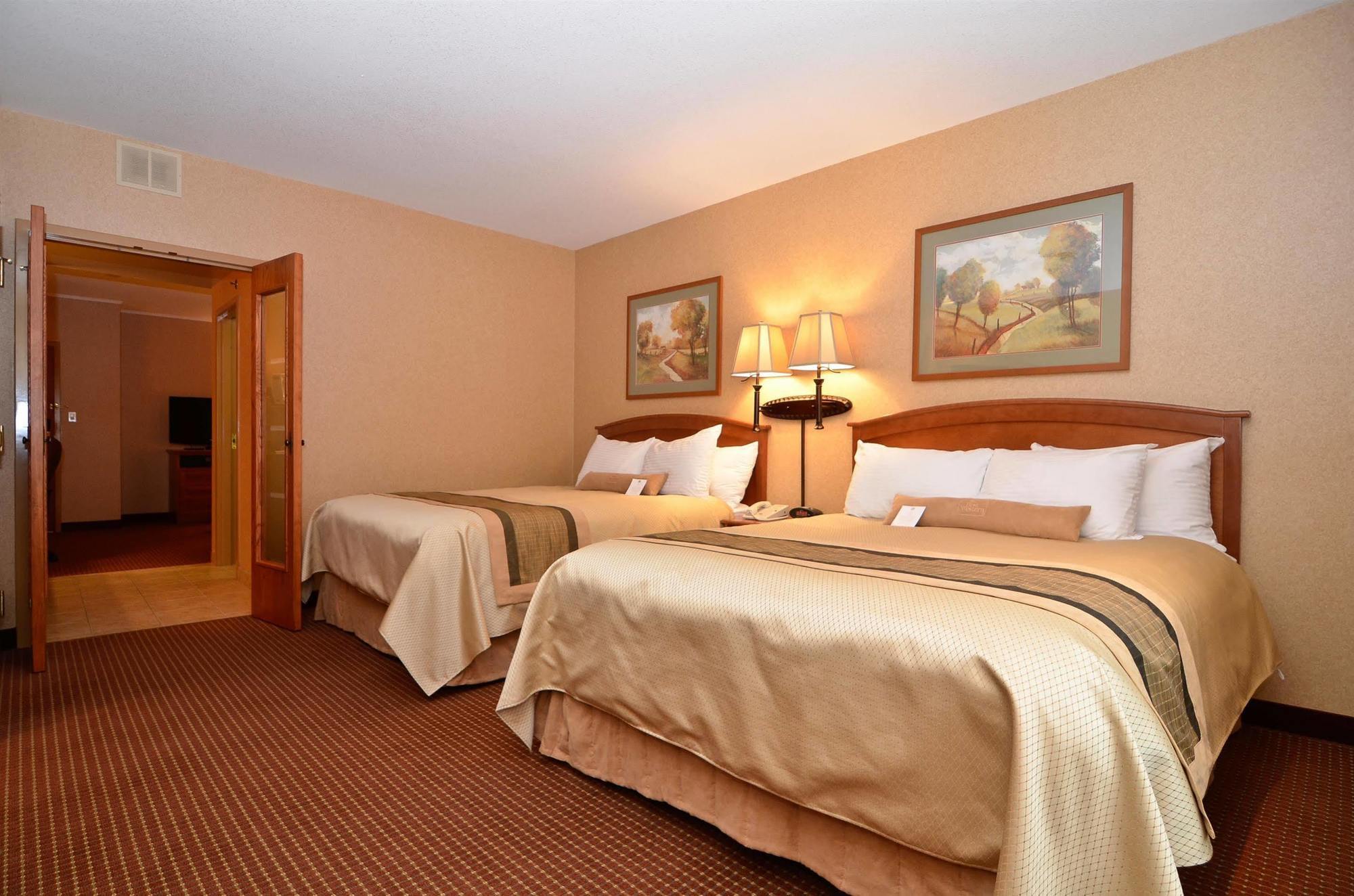 Days Inn By Wyndham Swift Current Exterior foto